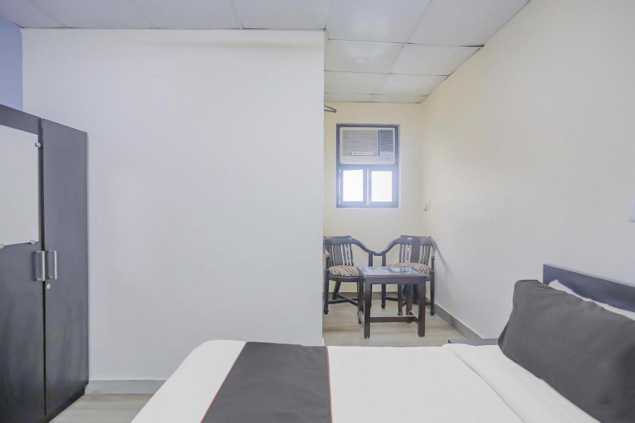 Collection O A3S Lodge Near Dilli Haat Ina 新德里 外观 照片